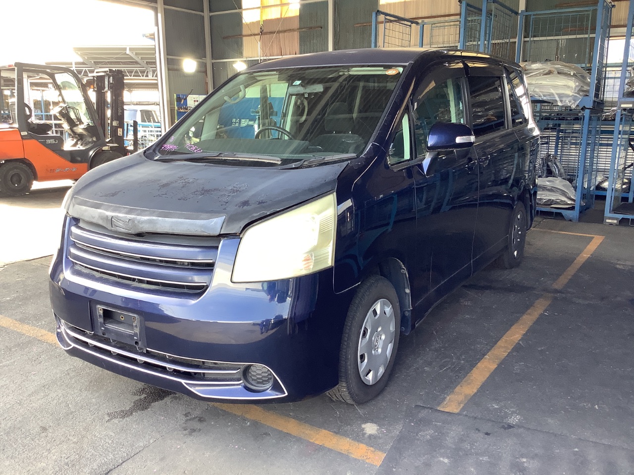 トヨタ ノア Ref:SP378975 2/24